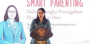 Cegah Pernikahan Dini, Pemkab Kediri Bersama TP PKK Gelar Smart Parenting
