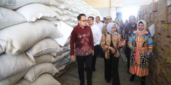 Pj Gubernur Jatim Luncurkan Korporasi Petani di Jombang