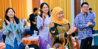 Terima Delegasi Mahasiswa Peking University Tiongkok, Gubernur Khofifah Kenalkan Wisata di Jatim