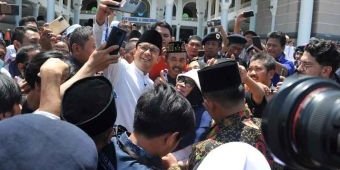 Kunjungi Kampung Halamannya di Surabaya, Anies Baswedan Disambut Teriakan Presiden