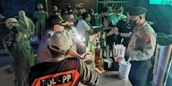 Ketua DPRD Tuban Minta Petugas Tak Tebang Pilih Saat Razia Toko dan Karaoke Penjual Mihol Ilegal