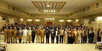 Bupati Gresik Terima Mahasiswa KKN-BBK Unair ke-7, Diterjunkan di 4 Kecamatan