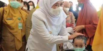 Waspada KLB PD3I, Gubernur Khofifah Ajak Masyarakat Tingkatkan PHBS dan Lengkapi Imunisasi Anak