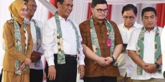 Dampingi Mentan di PG Pesantren Baru, Wali Kota Kediri Siap Dukung Swasembada Gula Nasional