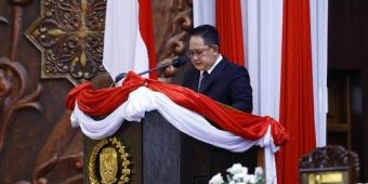 Pembahasan Raperda APBD TA 2025 di DPRD Provinsi, Pj Gubernur Jatim: Siap Akselarsi Peningkatan PAD