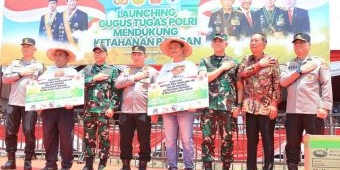 Kapolri dan Panglima TNI Luncurkan Gugus Tugas Polri Mendukung Program Ketahanan Pangan di Sidoarjo