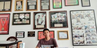 Pakai Dana Pribadi, Pemuda Bangkalan Ini Dirikan Museum Mata Uang Dunia Pertama di Madura