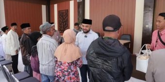 Wakil Wali Kota Batu Serahkan Santunan Anak Yatim,Dhuafa dan Insentif Tamir se-Kecamatan Junrejo