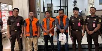 Kejari Kediri Tahan 3 Tersangka Korupsi Kredit Fiktif Bank BUMN, Rugikan Negara Rp2,4 Miliar