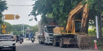 Pekerja Proyek Saluran Pemkot Surabaya Tewas saat Proses Pemasangan U-Dicth
