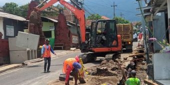 Pemkab Mojokerto Genjot Proyek Drainase