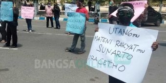 Sejumlah Mahasiswa dan Warga Ponorogo Demo Tuntut Pembatalan Utang Rp 200 M dari PT. SMI