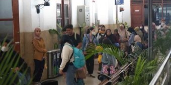 Stasiun Kediri Mencatat Sebanyak 38.445 Penumpang Diberangkatkan Selama Libur Sekolah 2025