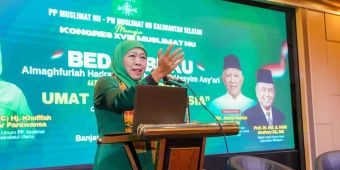 bedah-buku-kh-hasyim-asyari-di-banjarmasin-khofifah-sampaikan-pesan-persatuan-dan-persaudaraan