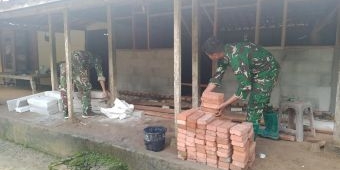 TMMD Bangkalan Rajut Harapan di Rumah Ibu Mariti