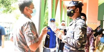 Pangkoarmada II TNI AL Gelontor 2.000 Dosis Vaksin, Wali Kota Kediri Sampaikan Apresiasi