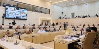 RDP dengan Komisi II DPR RI, Menteri ATR/BPN Jabarkan Progres Pendaftaran Tanah