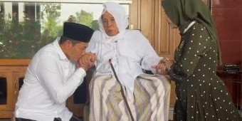 Paslon Subandi-Mimik, Didoakan KH. Nurul Huda Djazuli Ponpes Al Falah Kediri