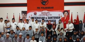 Peringati Nuzulul Quran, PDIP Sidoarjo Santuni Puluhan Anak Yatim Piatu
