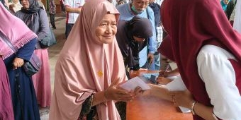 Kampung Coklat Blitar Gelar Berbagi THR Lagi, Sebanyak 7.000 Jamaah Padati Lokasi Wisata