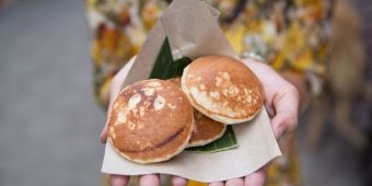 Resep Kue Apem Kelapa Muda Gurih dan Lembut