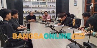 Audiensi dengan DPRD Gresik, Komunitas Mahasiswa Desak Pemerintah dan DPR Bahas RUU Ketenagakerjaan