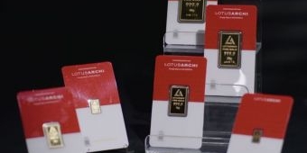 Merosot Lagi, Harga Emas Lotus Archi Hari Ini Turun Rp10 Ribu
