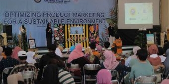 Bersama YPAC Surabaya, Mahasiswa MM Unair Ajarkan Digital Marketing