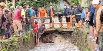 Dampingi Pj Gubernur, BPBD Jatim Respons Cepat Tangani Dampak Banjir Bandang di Bondowoso