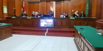PN Surabaya Vonis Pengecer Narkoba 5 Tahun Penjara dan Denda Rp1 M Subsider 3 Bulan Kurungan