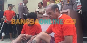 Ketahuan Dorong Motor Curian dan Hendak Kabur, Dua Maling di Surabaya Dihadiahi Timah Panas Polisi