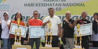 Pjs Bupati Kediri Ikuti Senam Bareng Dinkes di Peringatan Hari Kesehatan Nasional ke-60