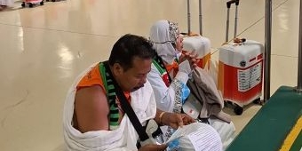 Haru Jemaah Haji Indonesia Tiba di Jeddah, Ada yang Langsung Sujud Syukur