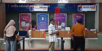 Volume Penumpang di Stasiun Kediri Melonjak saat Libur Panjang Waisak