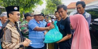 Cabup dan Cawabup Pamekasan Terpilih Sambangi Warga Galis yang Terdampak Musibah Angin Kencang