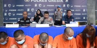 Polres Gresik Rilis 9 Tersangka dari 7 Kasus Narkotika Beserta BB Sabu dan 171 Butir Inex