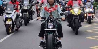 di-tengah-heboh-pagar-laut-jokowi-touring-moge-di-solo