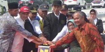 Presiden Jokowi Resmikan Empat Ruas Tol Trans Jawa