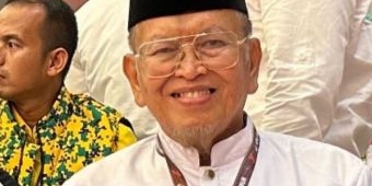 prof-kh-ridwan-nasir-wafat-dalam-perjalanan-pulang-umrah