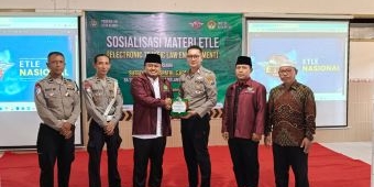 Ratusan Pemuda LDII Kota Kediri Ikuti Sosialisasi ETLE yang Diberikan Polisi