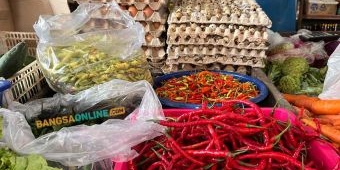 Harga Sembako Jatim 21 September 2025: Cabai Keriting Rp43.591/kg, Ikan Teri Rp76.003/kg