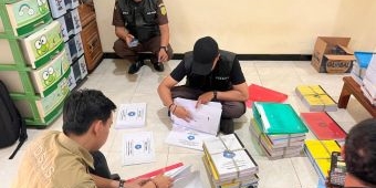 Kejari Kabupaten Probolinggo Geledah Paksa PKBM Iqro Tambakrejo, Ada Apa?