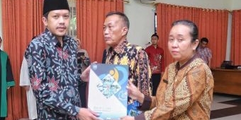 Wakil Bupati Trenggalek Lantik 2 Pejabat Administrator Baru