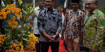 Ribuan Pengunjung Meriahkan Batu Shining Orchid Week 2024 di Balai Kota Batu