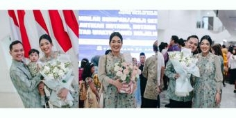 Bene Dion Pamerkan Keberhasilan Istrinya