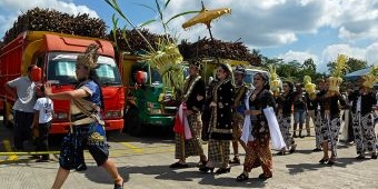 Manten Tebu Tandai Dimulainya Musim Giling 2026, PT RMI Targetkan Produksi Hingga 130 Ribu Ton Gula
