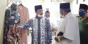 Jika Menang, Qosim Janji Bakal Buka Akses Pemasaran Batik Khas Gresik Seluas-luasnya