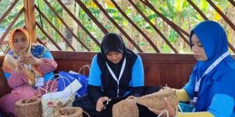Vas Bunga Serabut Kelapa Pamekasan Tembus Pasar Internasional, Tanpa Campur Tangan Pemda