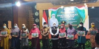 Baznas Jatim Salurkan Zakat Produktif untuk Ratusan Pelaku Usaha Ultra Mikro di Kabupaten Blitar