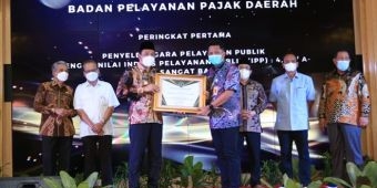 Wujudkan Birokrasi Bersih dan Pelayanan Prima, Pemkab Sidoarjo Beri Penghargaan Kinerja OPD